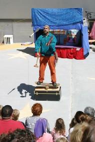 Fire juggler, keith leaf, firejuggler, performer, juggler